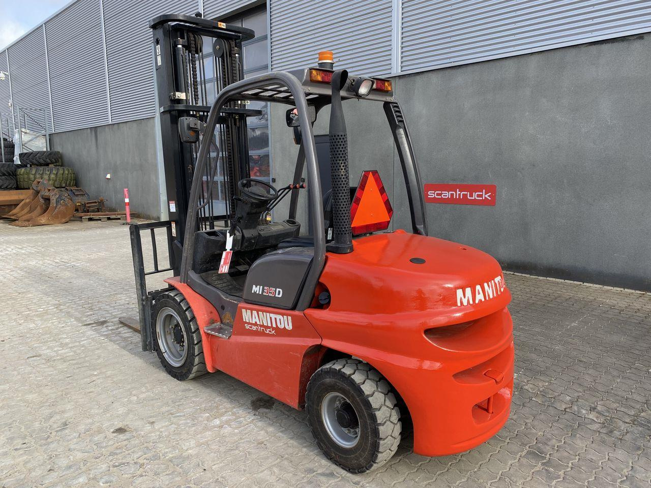 Manitou MI35D - رافعة شوكية ديزل: صورة 2 Manitou MI35D - رافعة شوكية ديزل: صورة 2