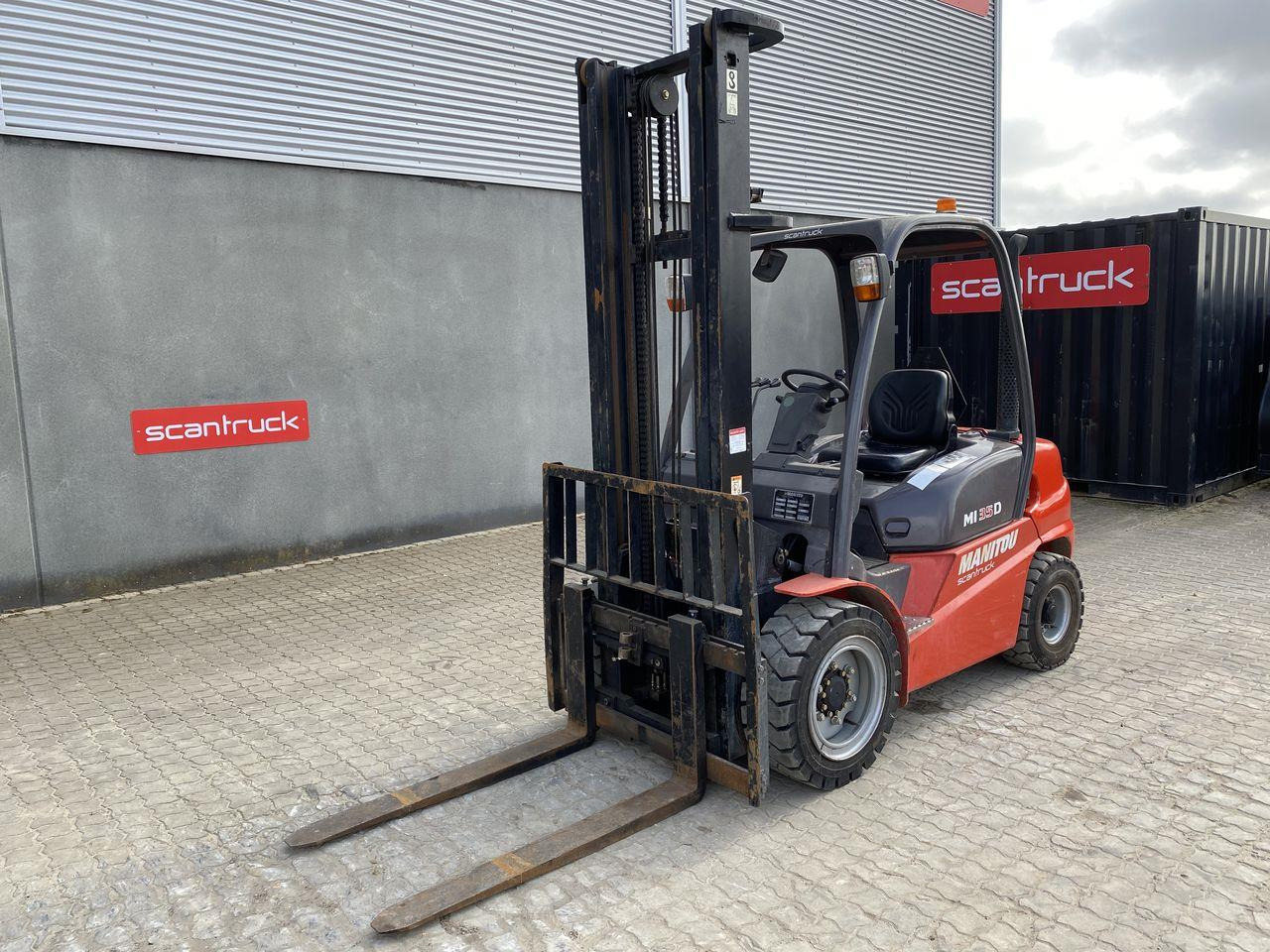Manitou MI35D - رافعة شوكية ديزل: صورة 1 Manitou MI35D - رافعة شوكية ديزل: صورة 1