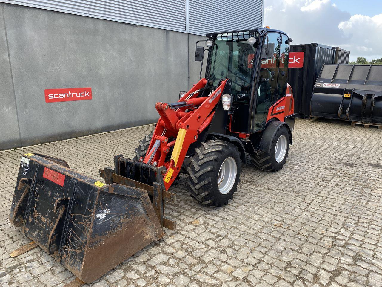 Manitou MLA 5-50H-Z CAB - لودر مفصلي صغير: صورة 1 Manitou MLA 5-50H-Z CAB - لودر مفصلي صغير: صورة 1