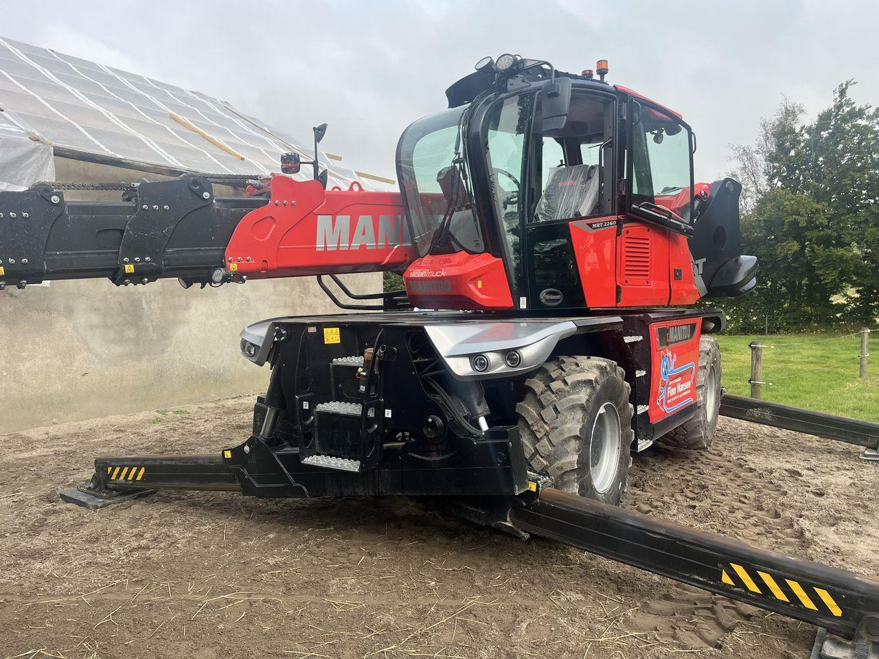 Manitou MRT2260 VISION+ ST5 - رافعة تلسكوبية: صورة 5 Manitou MRT2260 VISION+ ST5 - رافعة تلسكوبية: صورة 5