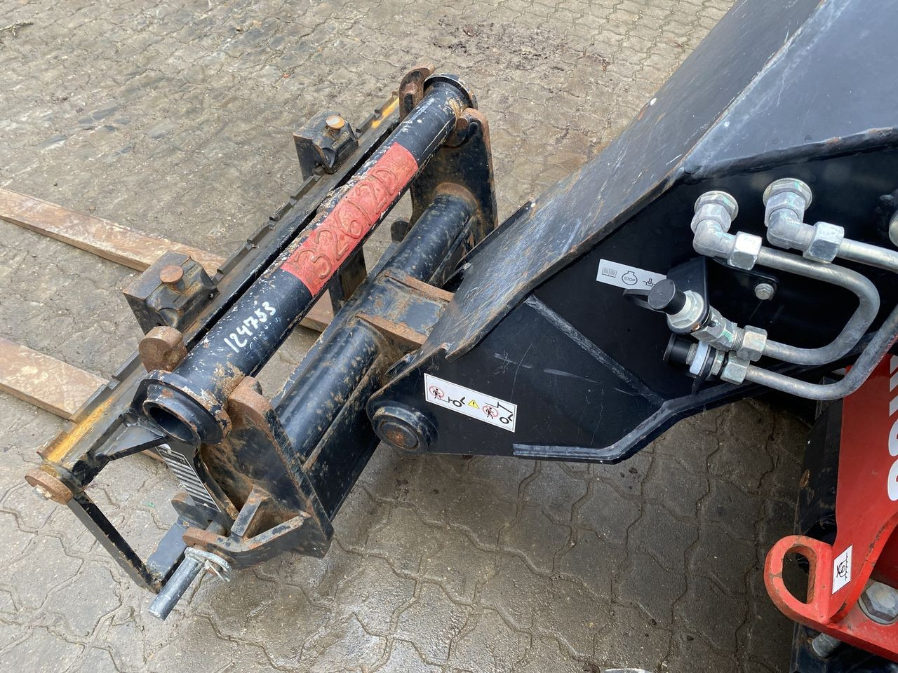 رافعة تلسكوبية Manitou MT420H Comfort: صورة 9