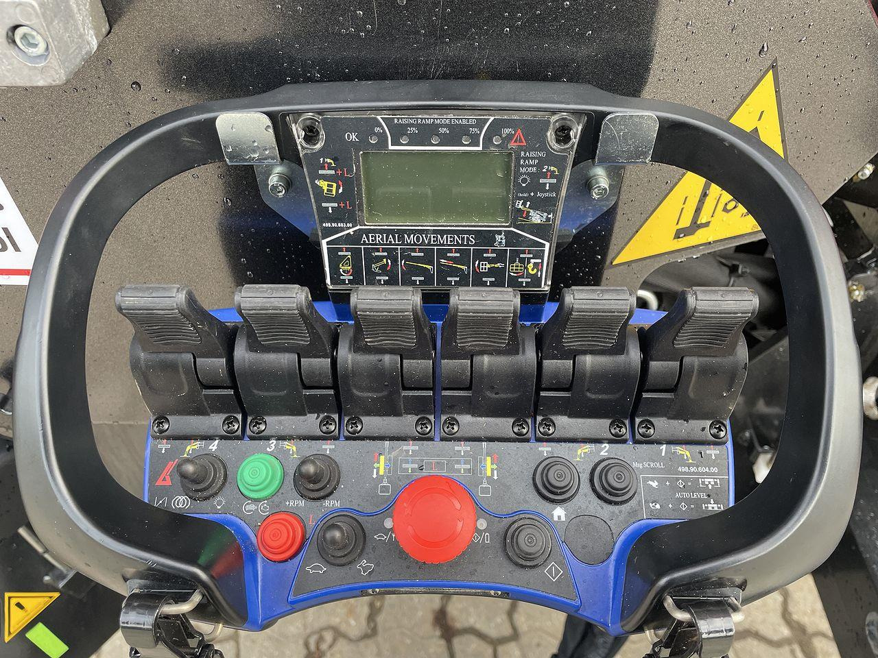 Platform Basket Spider 18.95 E - Lithium - سبايدر لفت: صورة 3 Platform Basket Spider 18.95 E - Lithium - سبايدر لفت: صورة 3