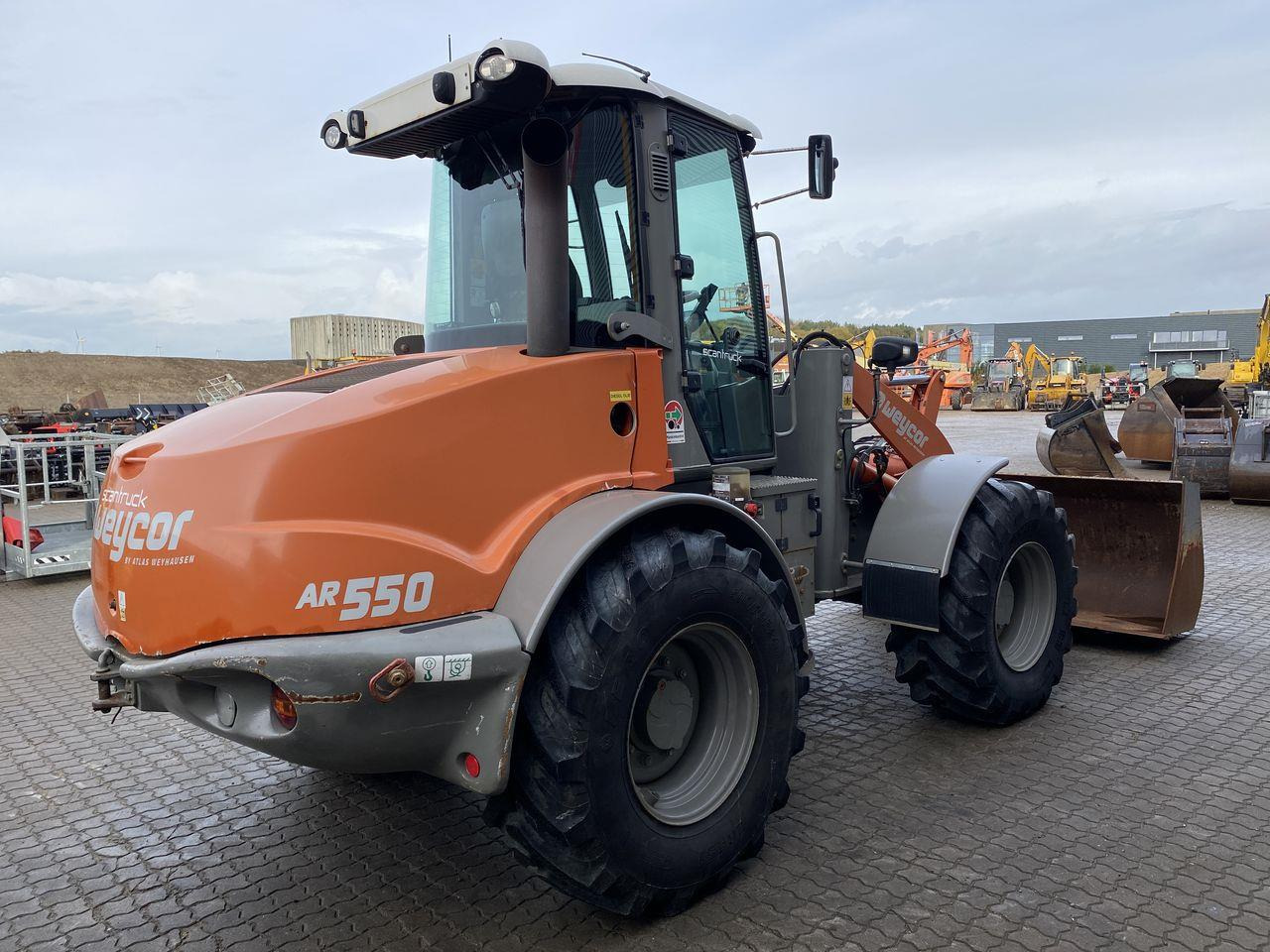 Weycor AR550 HS - لودر مفصلي صغير: صورة 4 Weycor AR550 HS - لودر مفصلي صغير: صورة 4