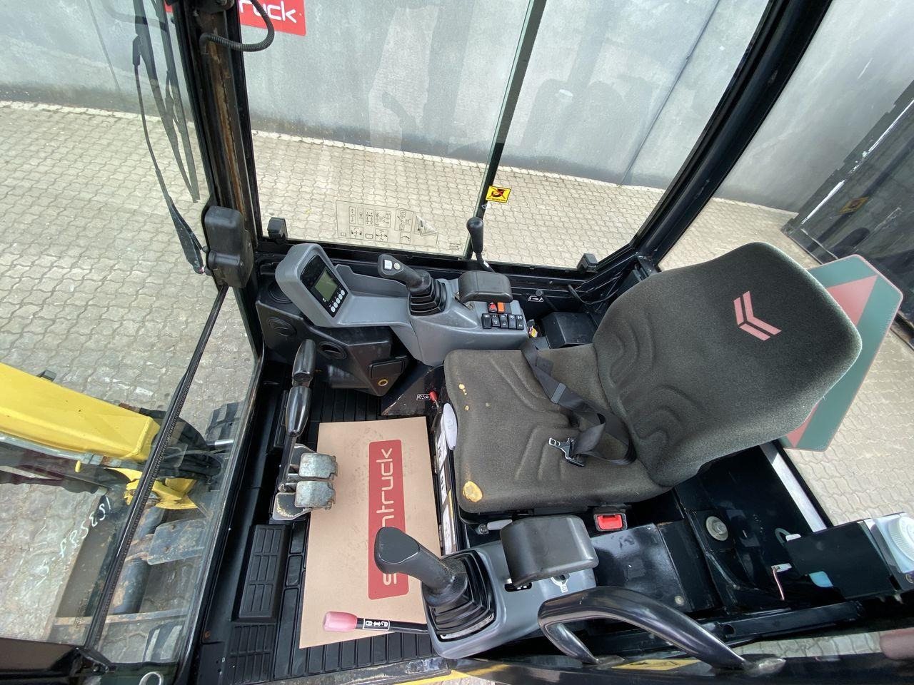 Yanmar SV18 - حفارة مُصَّغرة: صورة 3 Yanmar SV18 - حفارة مُصَّغرة: صورة 3