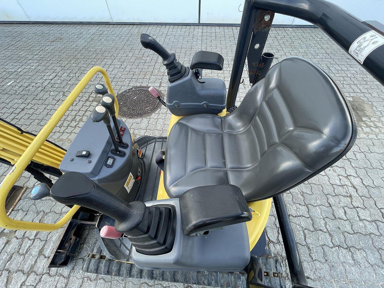 Yanmar VIO12 - حفارة مُصَّغرة: صورة 3 Yanmar VIO12 - حفارة مُصَّغرة: صورة 3