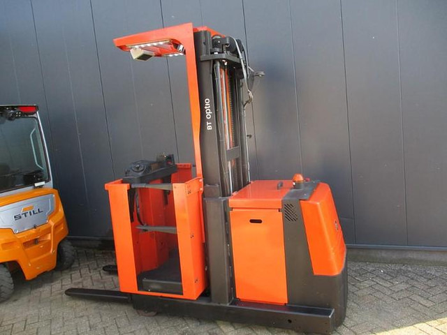 BT OME 100M - آلة إعداد الطلب: صورة 1 BT OME 100M - آلة إعداد الطلب: صورة 1