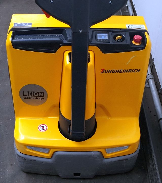 Jungheinrich EJD118i - آلة التكديس: صورة 3 Jungheinrich EJD118i - آلة التكديس: صورة 3