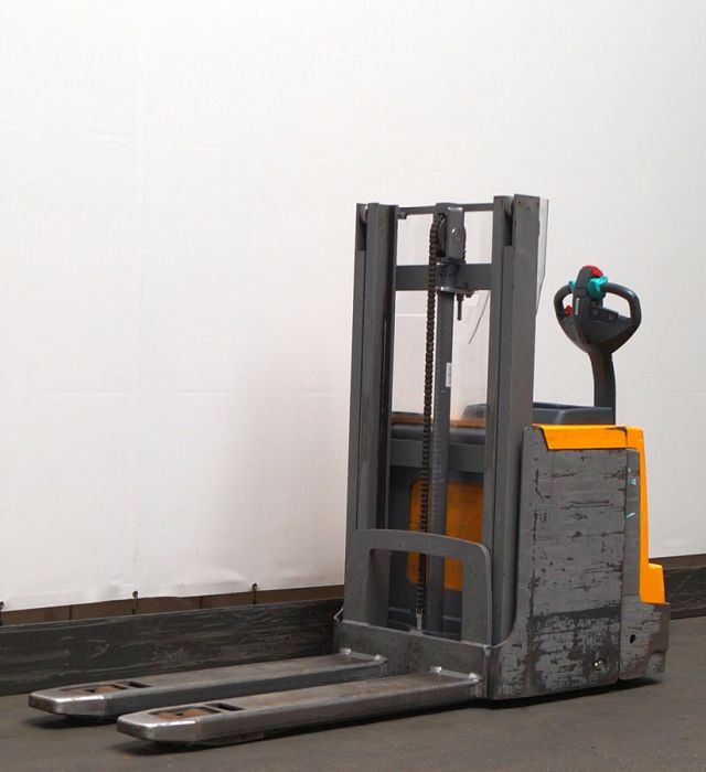 Jungheinrich EJD220 - آلة التكديس: صورة 1 Jungheinrich EJD220 - آلة التكديس: صورة 1