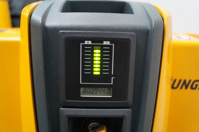 Jungheinrich EJE230 - شاحنة باليت: صورة 4 Jungheinrich EJE230 - شاحنة باليت: صورة 4