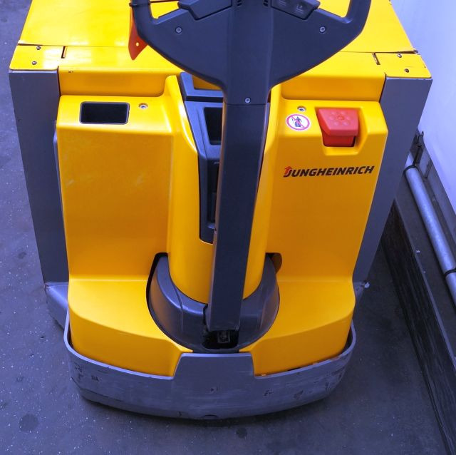 Jungheinrich EJG110 - آلة التكديس: صورة 4 Jungheinrich EJG110 - آلة التكديس: صورة 4