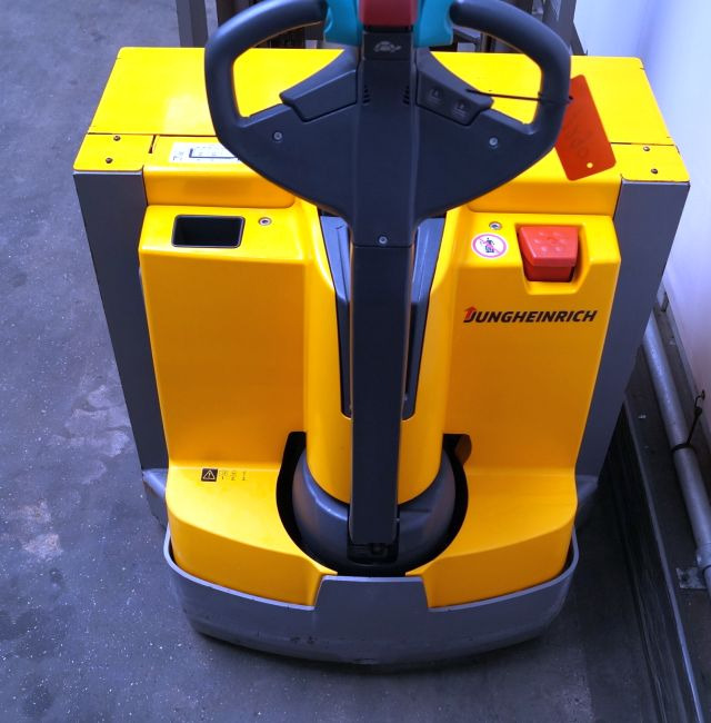 Jungheinrich EJG112 - آلة التكديس: صورة 5 Jungheinrich EJG112 - آلة التكديس: صورة 5