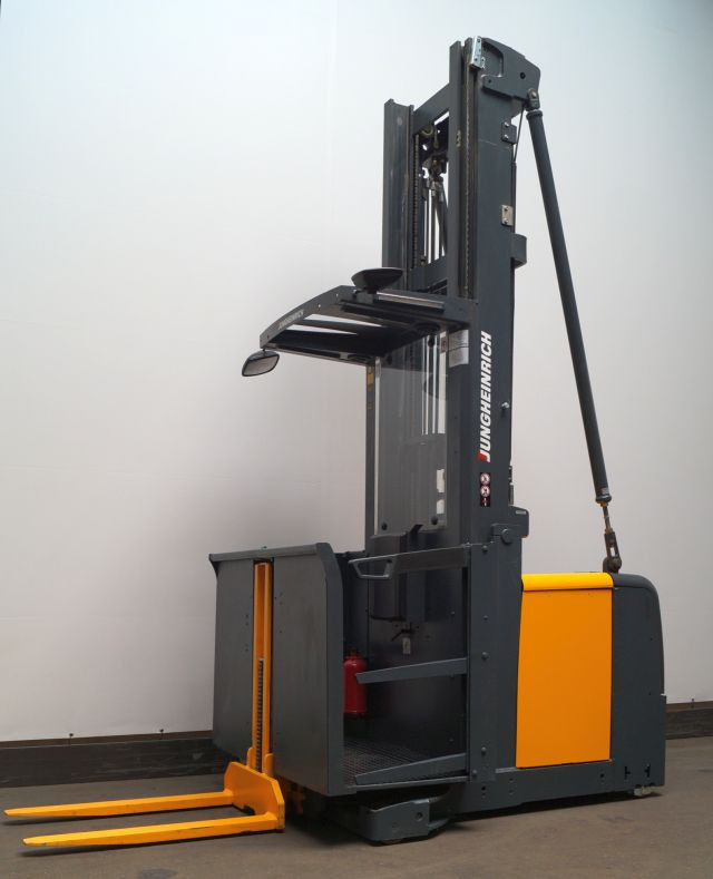 Jungheinrich EKS312 - آلة إعداد الطلب: صورة 1 Jungheinrich EKS312 - آلة إعداد الطلب: صورة 1
