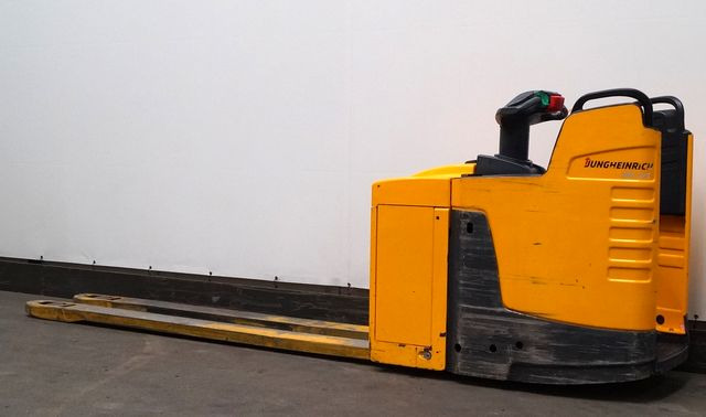 Jungheinrich ERE225 - شاحنة باليت: صورة 2 Jungheinrich ERE225 - شاحنة باليت: صورة 2