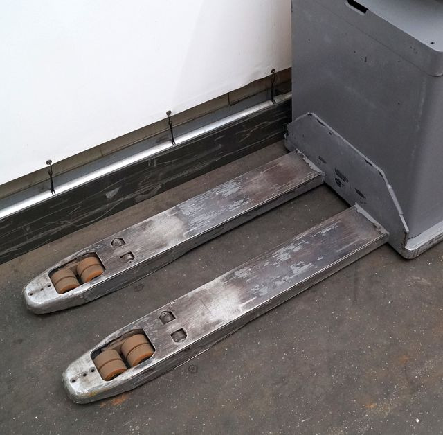 Jungheinrich ESE120 - شاحنة باليت: صورة 3 Jungheinrich ESE120 - شاحنة باليت: صورة 3