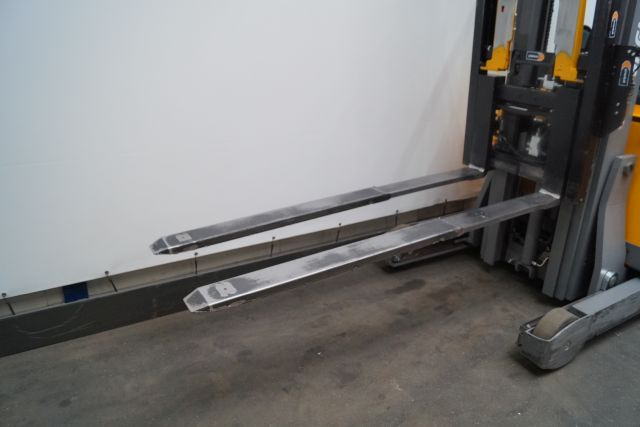 شاحنة مناوِلة Jungheinrich ETV216: صورة 6 شاحنة مناوِلة Jungheinrich ETV216: صورة 6