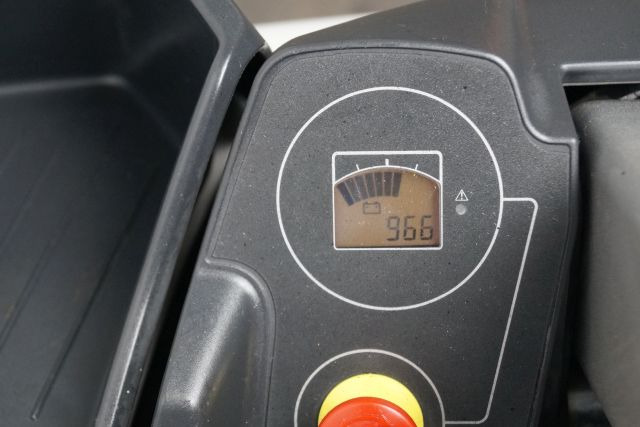 Unicarriers Oep120 - آلة إعداد الطلب: صورة 4 Unicarriers Oep120 - آلة إعداد الطلب: صورة 4