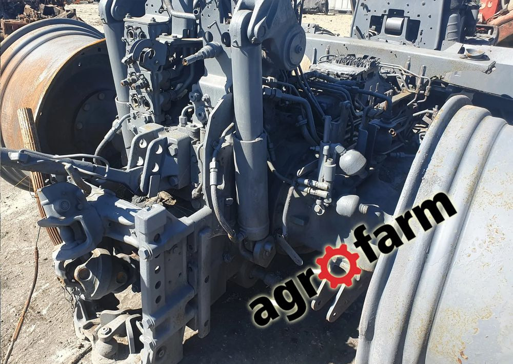 John Deere 6195R 6190 6R most wał blok skrzynia obudowa zwolnica - صندوق التروس - الآلات الزراعية: صورة 5 John Deere 6195R 6190 6R most wał blok skrzynia obudowa zwolnica - صندوق التروس - الآلات الزراعية: صورة 5