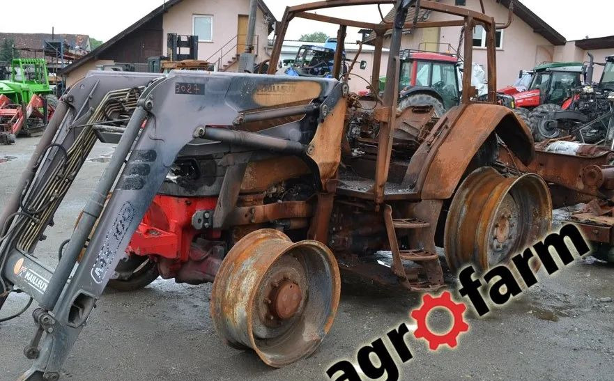 McCormick MC 115 110 skrzynia most silnik piasta zwolnica obudowa - صندوق التروس - الآلات الزراعية: صورة 1 McCormick MC 115 110 skrzynia most silnik piasta zwolnica obudowa - صندوق التروس - الآلات الزراعية: صورة 1