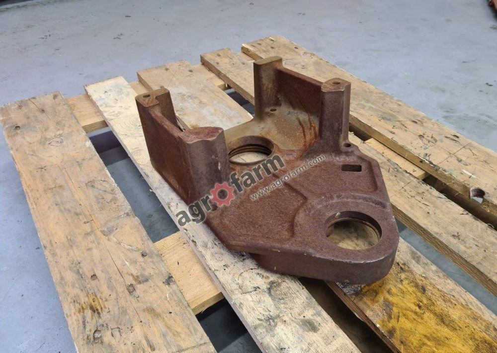 OBUDOWA PTO R93494 JOHN DEERE 7600 7700 7800 - صندوق التروس: صورة 4 OBUDOWA PTO R93494 JOHN DEERE 7600 7700 7800 - صندوق التروس: صورة 4