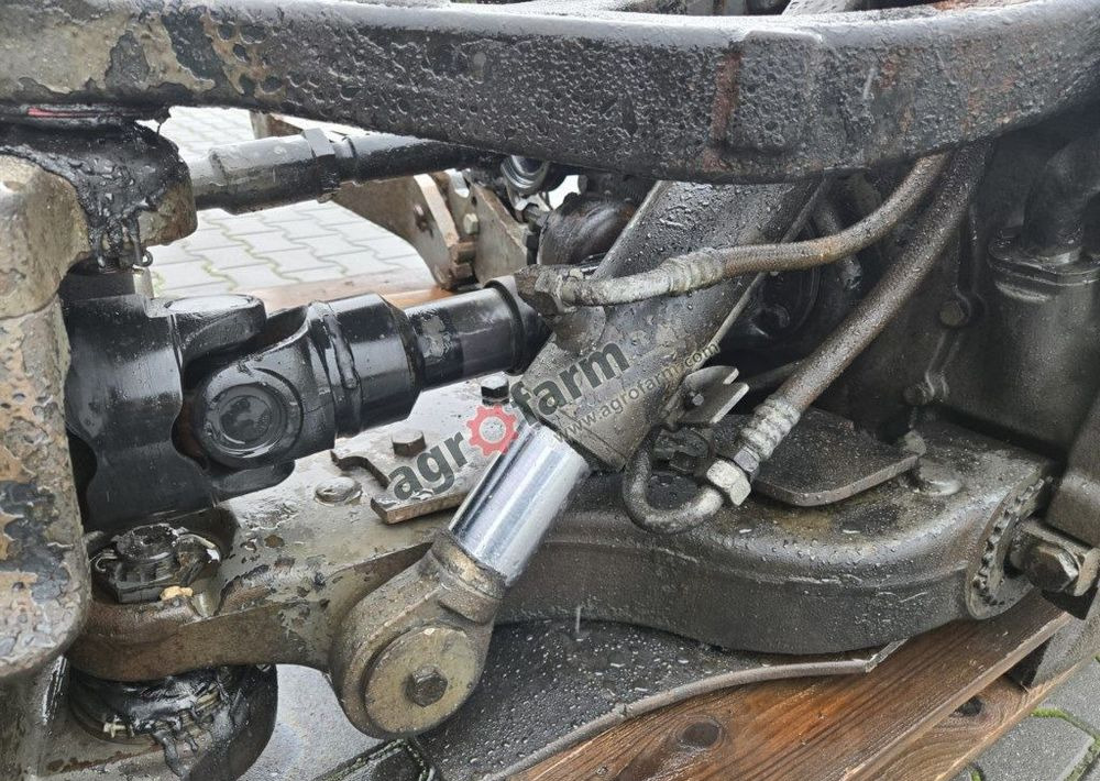 Przedni most Fendt 936, 939, 924, 927, 930, 922 - نقل الحركة: صورة 3 Przedni most Fendt 936, 939, 924, 927, 930, 922 - نقل الحركة: صورة 3