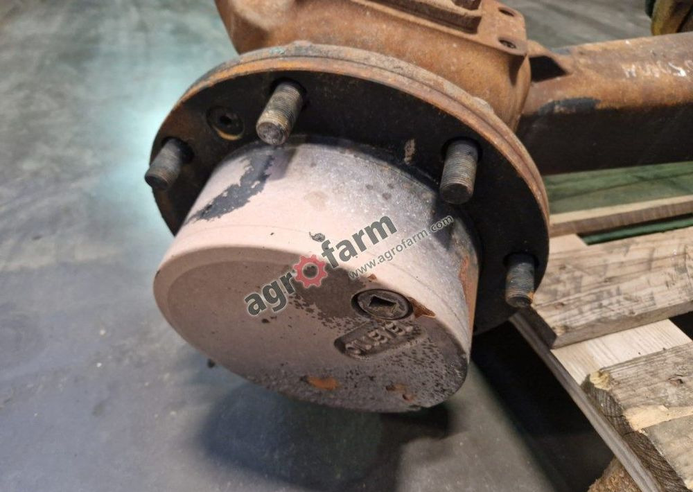 Przedni most John Deere 5080M - نقل الحركة: صورة 2 Przedni most John Deere 5080M - نقل الحركة: صورة 2