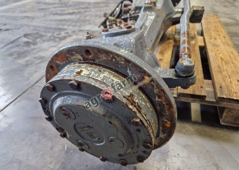 Przedni most New Holland TS100 - نقل الحركة: صورة 4 Przedni most New Holland TS100 - نقل الحركة: صورة 4