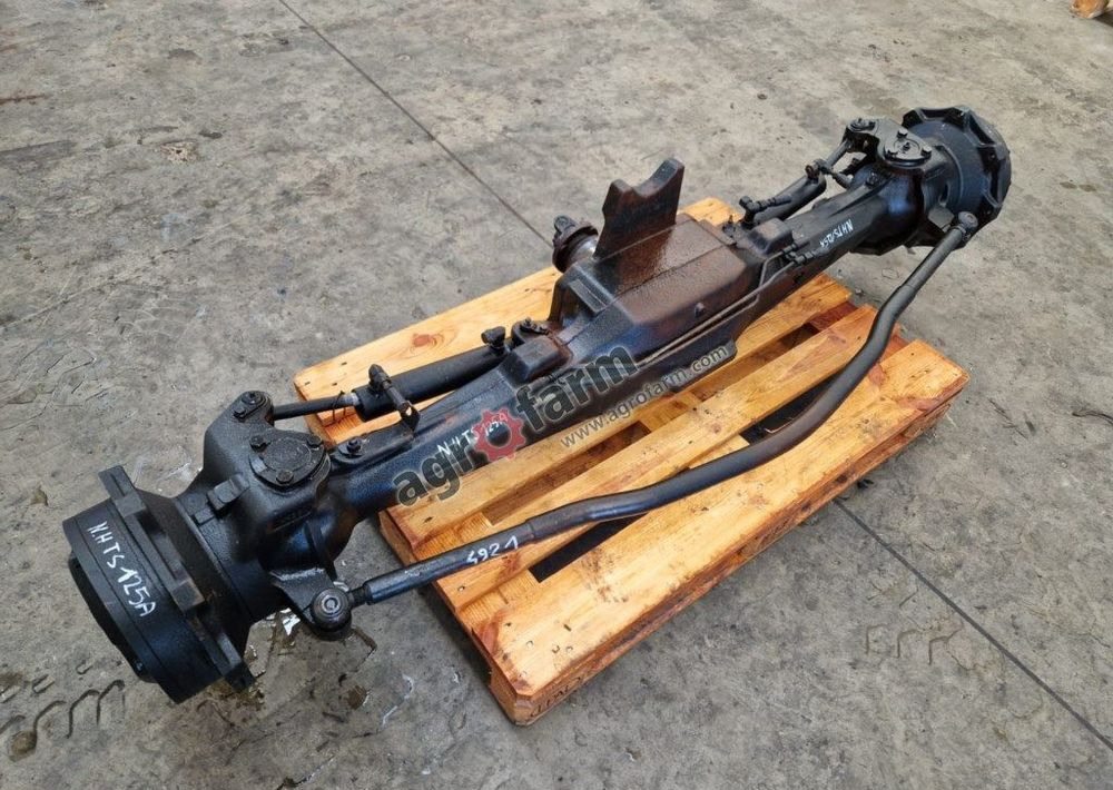 Przedni most New Holland TS125A - نقل الحركة: صورة 1 Przedni most New Holland TS125A - نقل الحركة: صورة 1