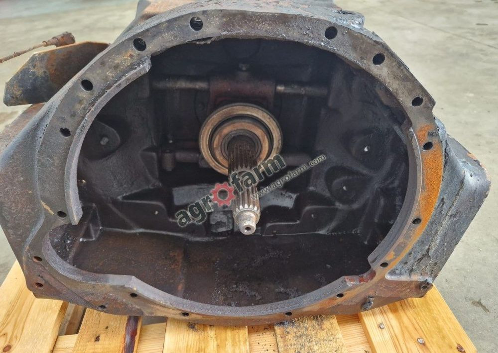 Skrzynia biegów Deutz Agroxtra 6.17 - صندوق التروس: صورة 3 Skrzynia biegów Deutz Agroxtra 6.17 - صندوق التروس: صورة 3