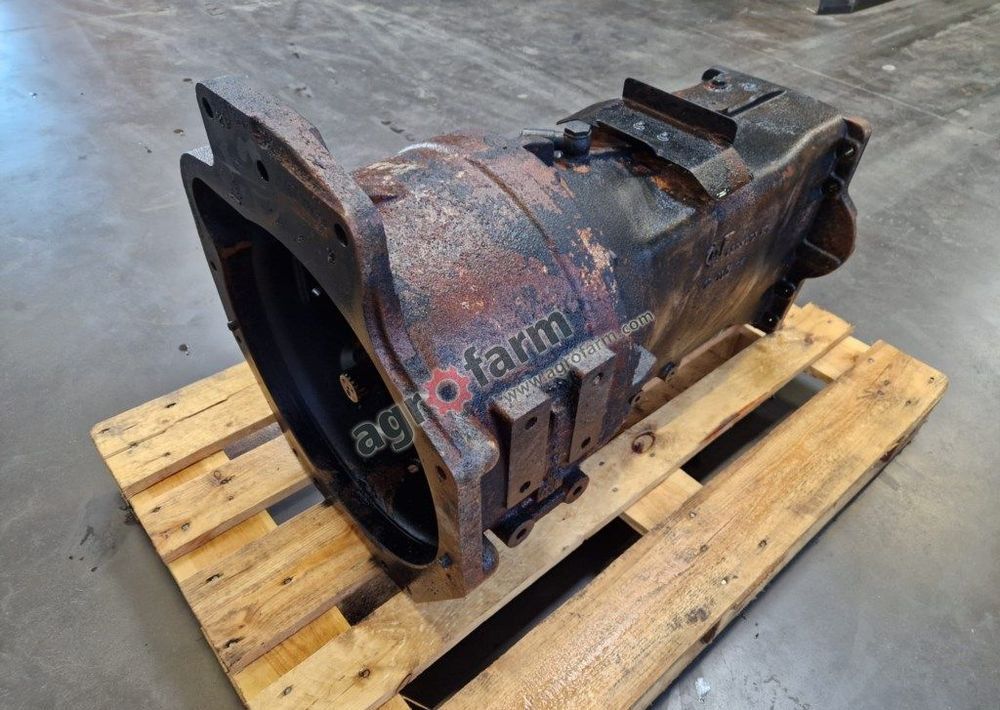 Skrzynia biegów Landini 6.130 C - صندوق التروس: صورة 2 Skrzynia biegów Landini 6.130 C - صندوق التروس: صورة 2