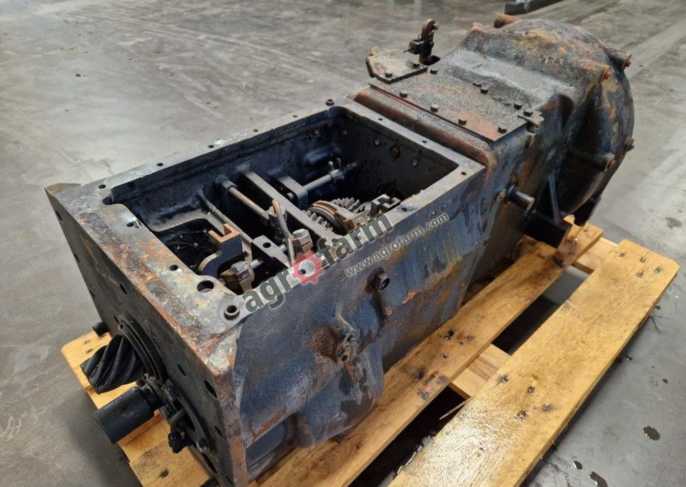 Skrzynia biegów Renault 95-12 - صندوق التروس: صورة 4 Skrzynia biegów Renault 95-12 - صندوق التروس: صورة 4