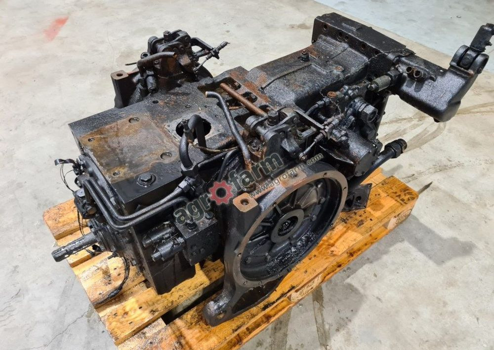 Skrzynia biegów, most tylny Deutz Agrotron 100 - صندوق التروس: صورة 4 Skrzynia biegów, most tylny Deutz Agrotron 100 - صندوق التروس: صورة 4