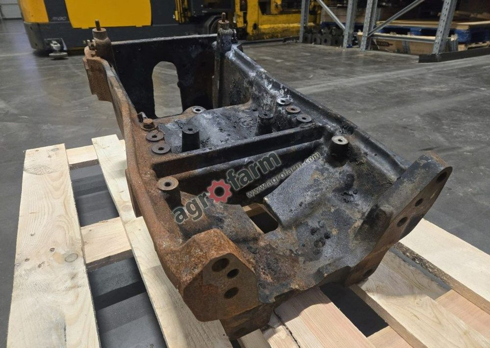 Suport przedni Lamborghini RS70, Same Dorado - هيكل السيارة الخارجية: صورة 3 Suport przedni Lamborghini RS70, Same Dorado - هيكل السيارة الخارجية: صورة 3