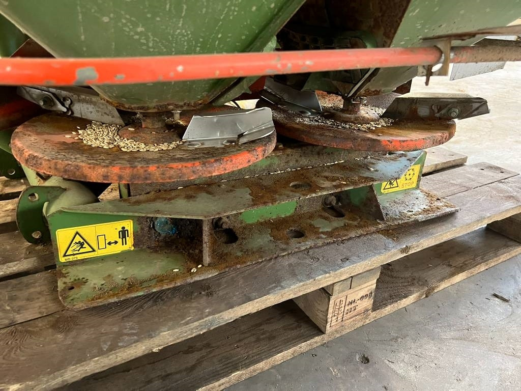 Amazone ZA-F 804 R kunstmest strooier - آلة رش السماد: صورة 5 Amazone ZA-F 804 R kunstmest strooier - آلة رش السماد: صورة 5