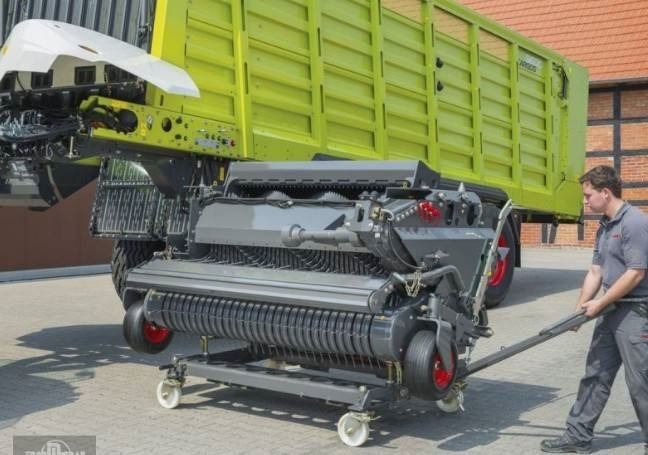 Claas / Fliegl Cargos transport kar - عربة ذاتية التحميل: صورة 2 Claas / Fliegl Cargos transport kar - عربة ذاتية التحميل: صورة 2
