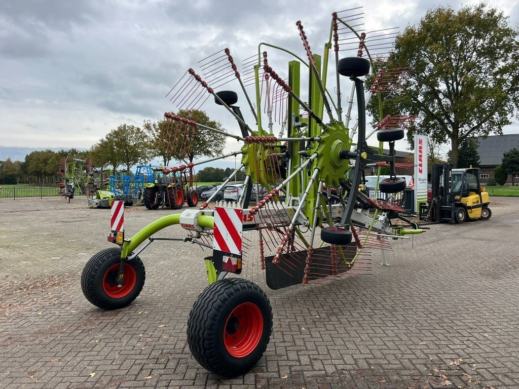 Claas Liner 2900 - آلة تيبيس العشب/ آلة جمع العشب: صورة 5 Claas Liner 2900 - آلة تيبيس العشب/ آلة جمع العشب: صورة 5