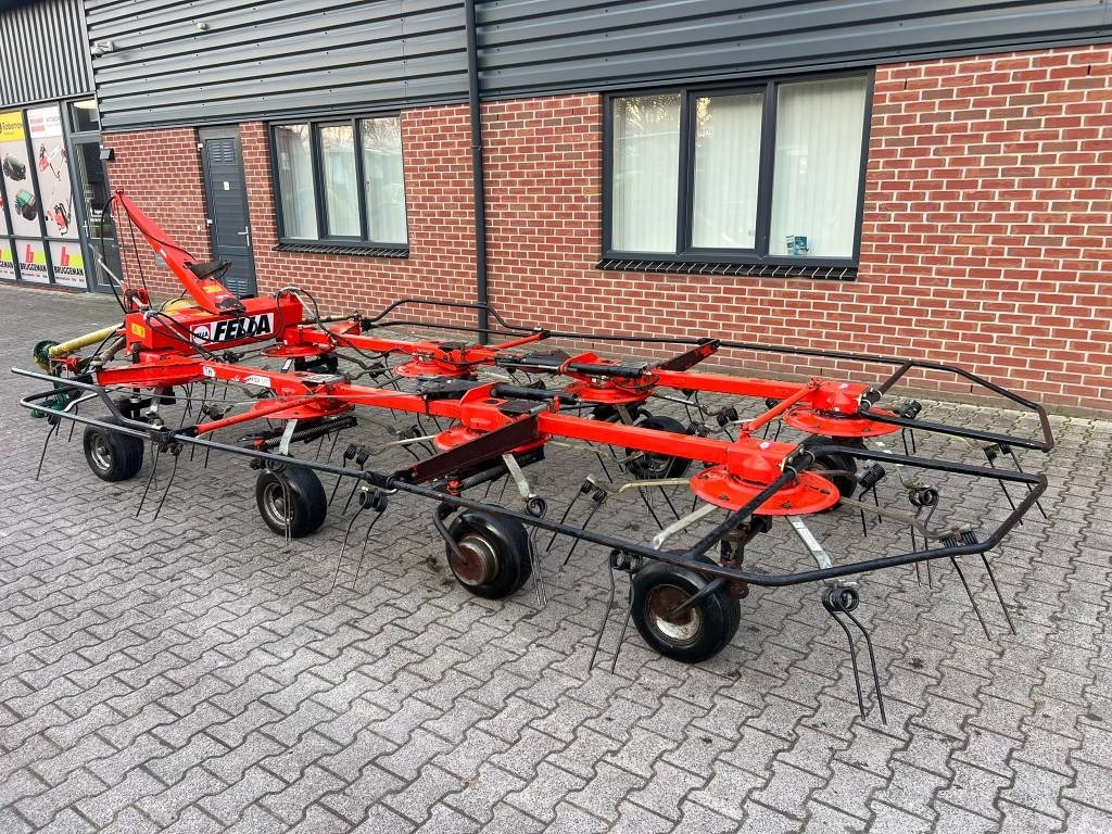 Fella TH 1100 Hydro - آلة تيبيس العشب/ آلة جمع العشب: صورة 3 Fella TH 1100 Hydro - آلة تيبيس العشب/ آلة جمع العشب: صورة 3