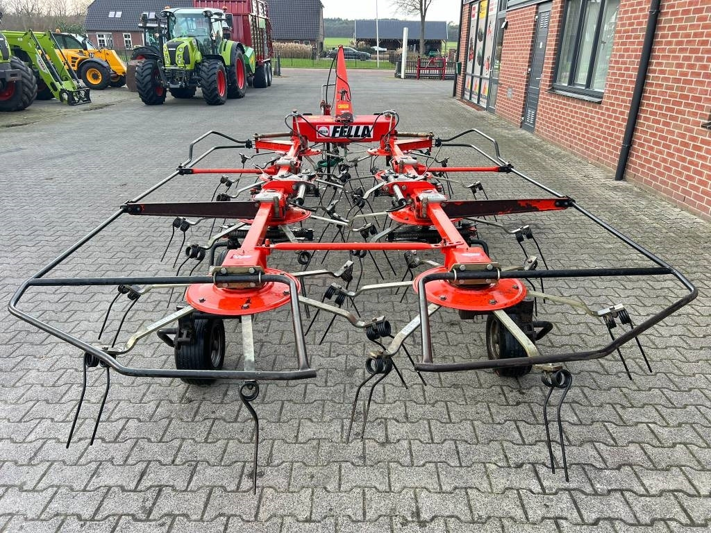 Fella TH 1100 Hydro - آلة تيبيس العشب/ آلة جمع العشب: صورة 4 Fella TH 1100 Hydro - آلة تيبيس العشب/ آلة جمع العشب: صورة 4