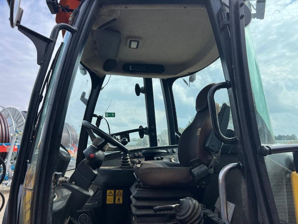 اللودر بعجل JCB 409 Agri shovel: صورة 10
