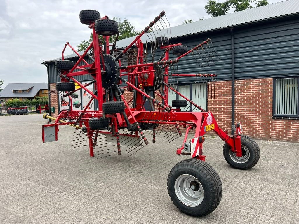 Lely Hibiscus 915 CD Vario - آلة تيبيس العشب/ آلة جمع العشب: صورة 3 Lely Hibiscus 915 CD Vario - آلة تيبيس العشب/ آلة جمع العشب: صورة 3