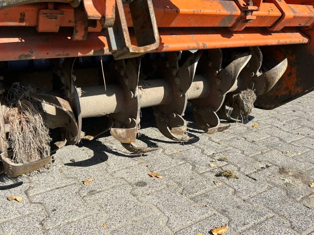 Pegoraro LH 300 frees - معدات حرث التربة: صورة 5 Pegoraro LH 300 frees - معدات حرث التربة: صورة 5