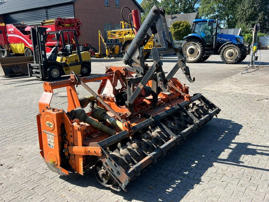 Pegoraro LH 300 frees - معدات حرث التربة: صورة 3 Pegoraro LH 300 frees - معدات حرث التربة: صورة 3