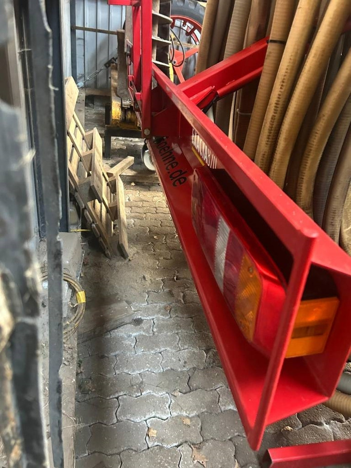 Schuitemaker Exacta 870 bemester - آلة رش السماد الطبيعي: صورة 4 Schuitemaker Exacta 870 bemester - آلة رش السماد الطبيعي: صورة 4