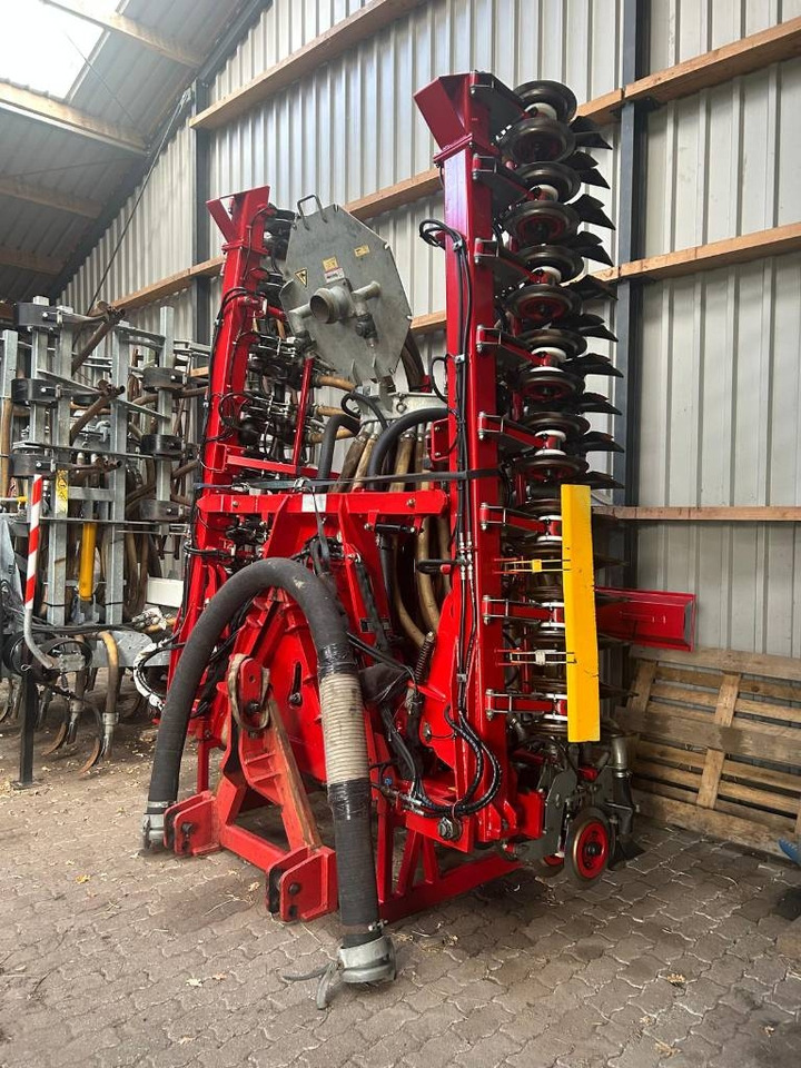 Schuitemaker Exacta 870 bemester - آلة رش السماد الطبيعي: صورة 1 Schuitemaker Exacta 870 bemester - آلة رش السماد الطبيعي: صورة 1