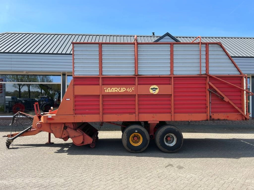 Taarup 465 opraapwagen - عربة ذاتية التحميل: صورة 1 Taarup 465 opraapwagen - عربة ذاتية التحميل: صورة 1