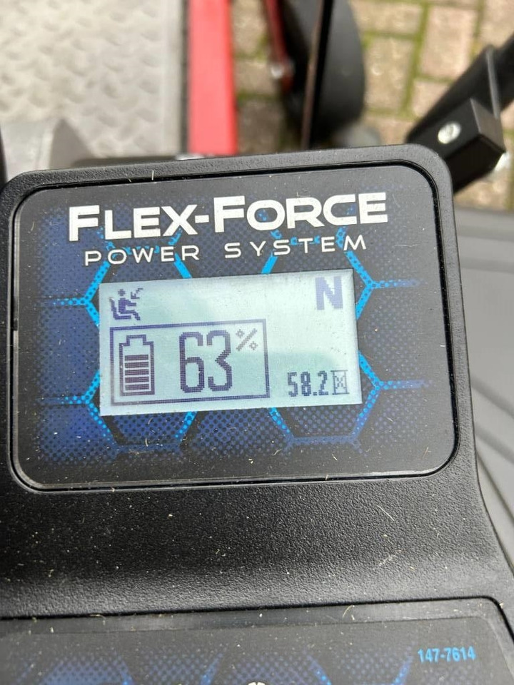 Toro eMR 4275 - جزازة أعشاب الحدائق: صورة 3 Toro eMR 4275 - جزازة أعشاب الحدائق: صورة 3