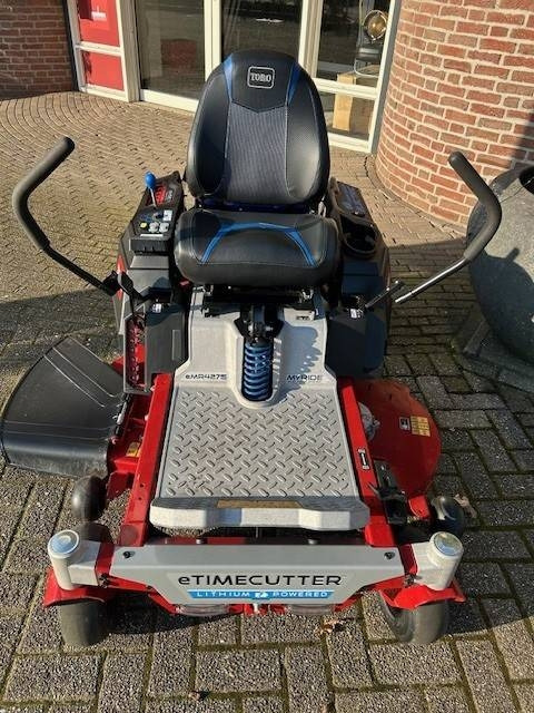 Toro eMR 4275 - جزازة أعشاب الحدائق: صورة 1 Toro eMR 4275 - جزازة أعشاب الحدائق: صورة 1
