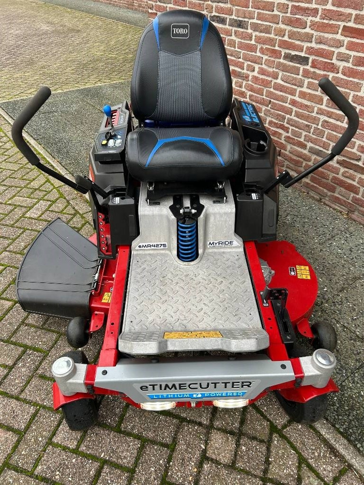 Toro eMR 4275 - جزازة أعشاب الحدائق: صورة 2 Toro eMR 4275 - جزازة أعشاب الحدائق: صورة 2
