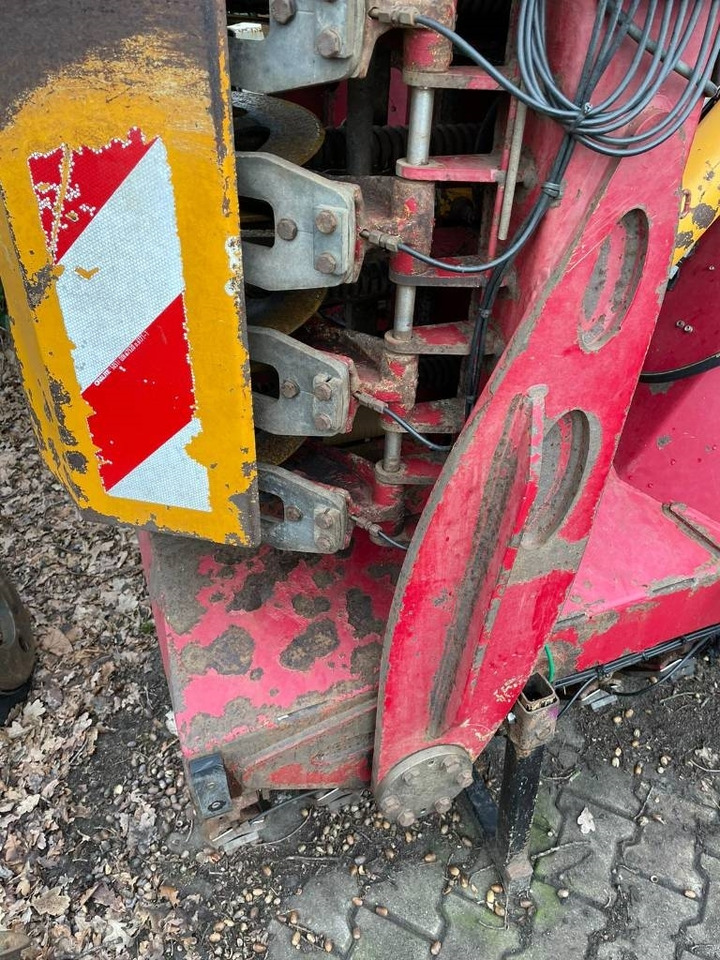 Vredo ZB3-8750 bemester - آلة رش السماد الطبيعي: صورة 3 Vredo ZB3-8750 bemester - آلة رش السماد الطبيعي: صورة 3