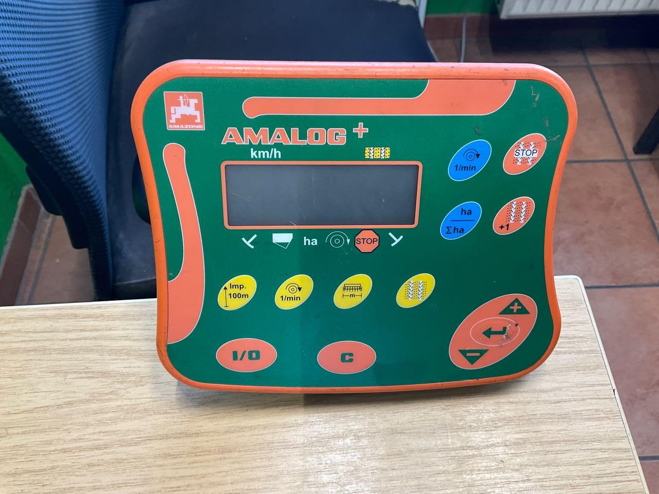 Amazone ADP 303 Spezial, KX 3000 - آلة البذار متعددة الوظائف: صورة 5 Amazone ADP 303 Spezial, KX 3000 - آلة البذار متعددة الوظائف: صورة 5