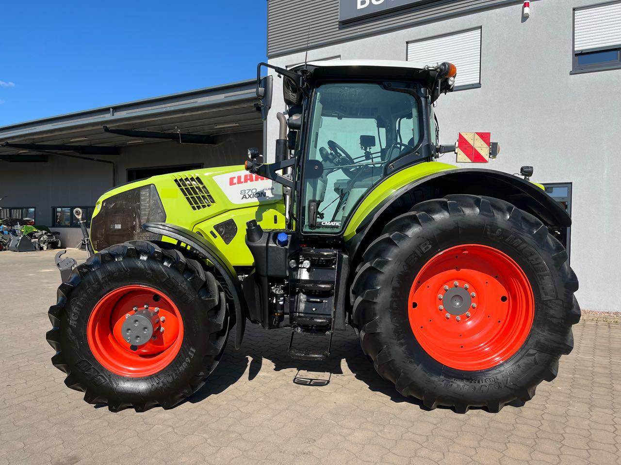 CLAAS Axion 870 C-Matic - جرار: صورة 1 CLAAS Axion 870 C-Matic - جرار: صورة 1